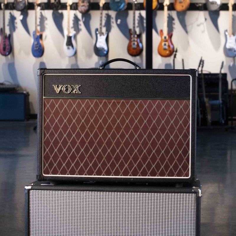 USED VOX AC15C1 AMP