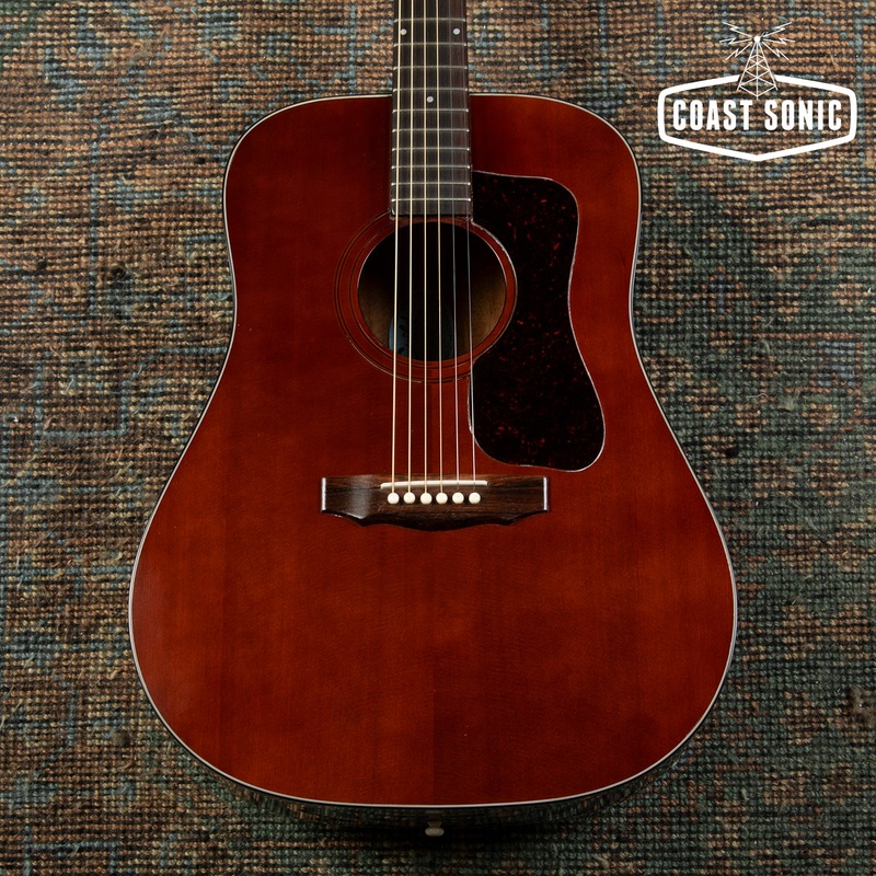 1979 Guild D25M Vintage Acoustic Guitar Dreadnought w/case, case protector, original docs