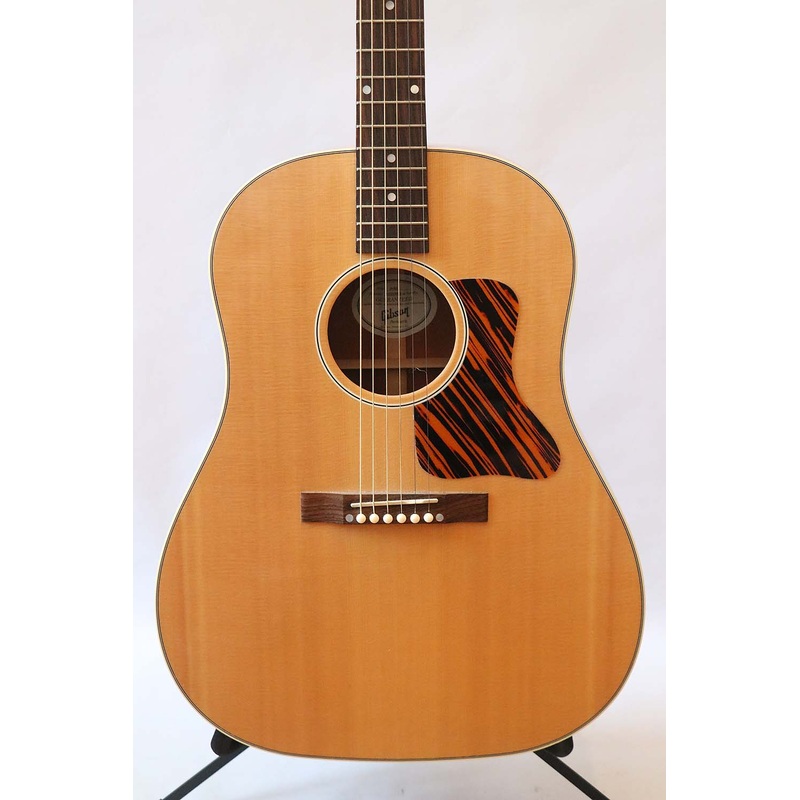 Gibson J35