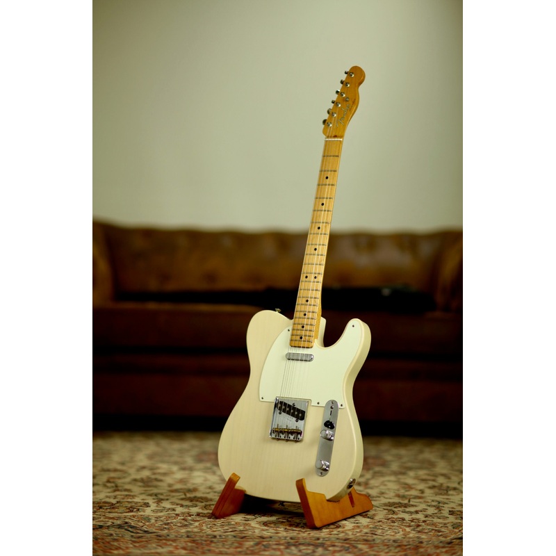 Fender Classic Player Baja Telecaster 2013 | Blonde
