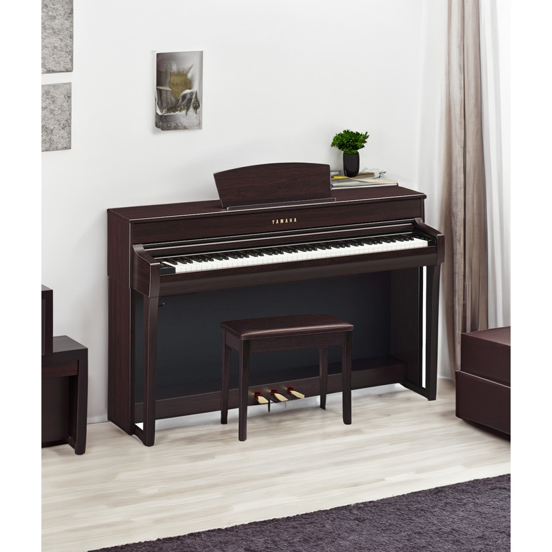 Pre-Owned Yamaha Clavinova CLP-735 Console Digital Piano - Rosewood | Used