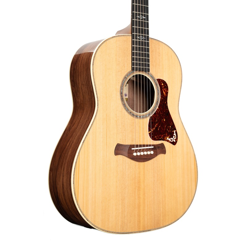 Taylor Gold Label 817e Acoustic-Electric Guitar Rosewood/Spruce - Natural