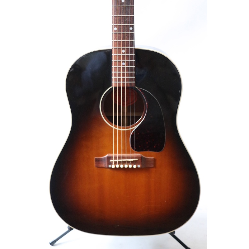 Gibson J45 year 2000