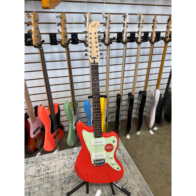 Squier Limited Edition Paranormal Jazzmaster XII - Fiesta Red