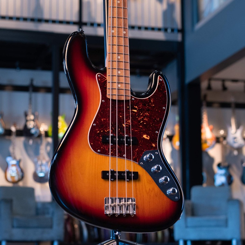 USED SUHR CUSTOM CLASSIC J BASS 3 TONE BURST ROASTED MAPLE W/ INDIAN ROSEWOOD FINGERBOARD HUMPHREY PICKUPS