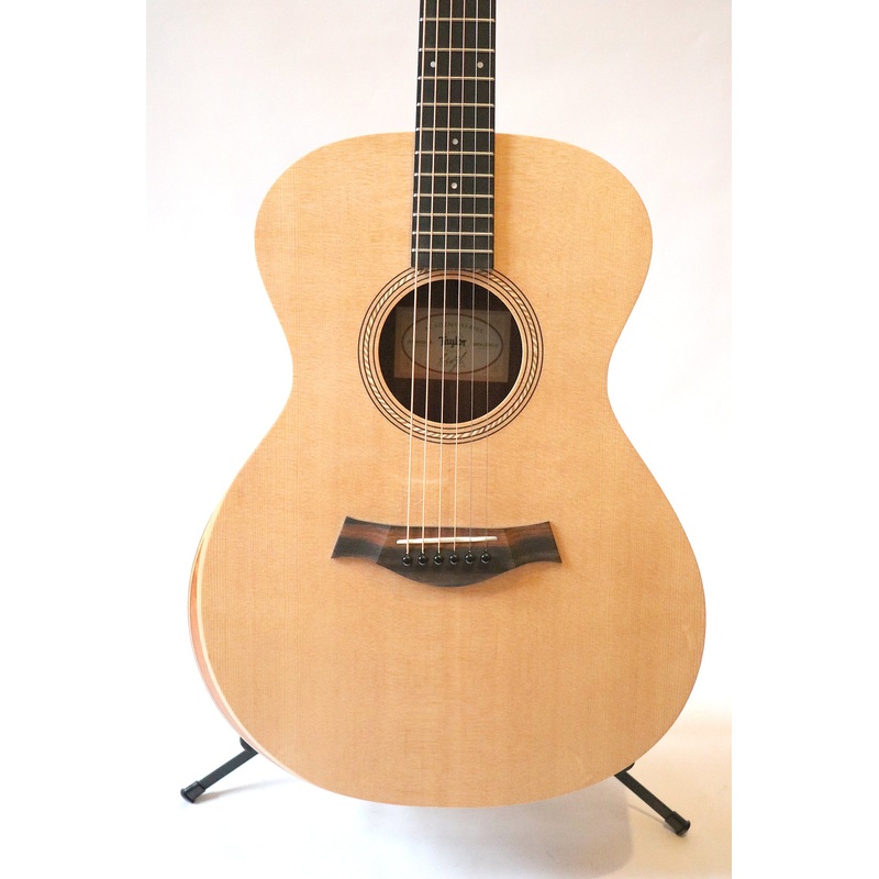 TAYLOR ACADEMY 10E ACOUSTIC ELECTRIC GUITAR