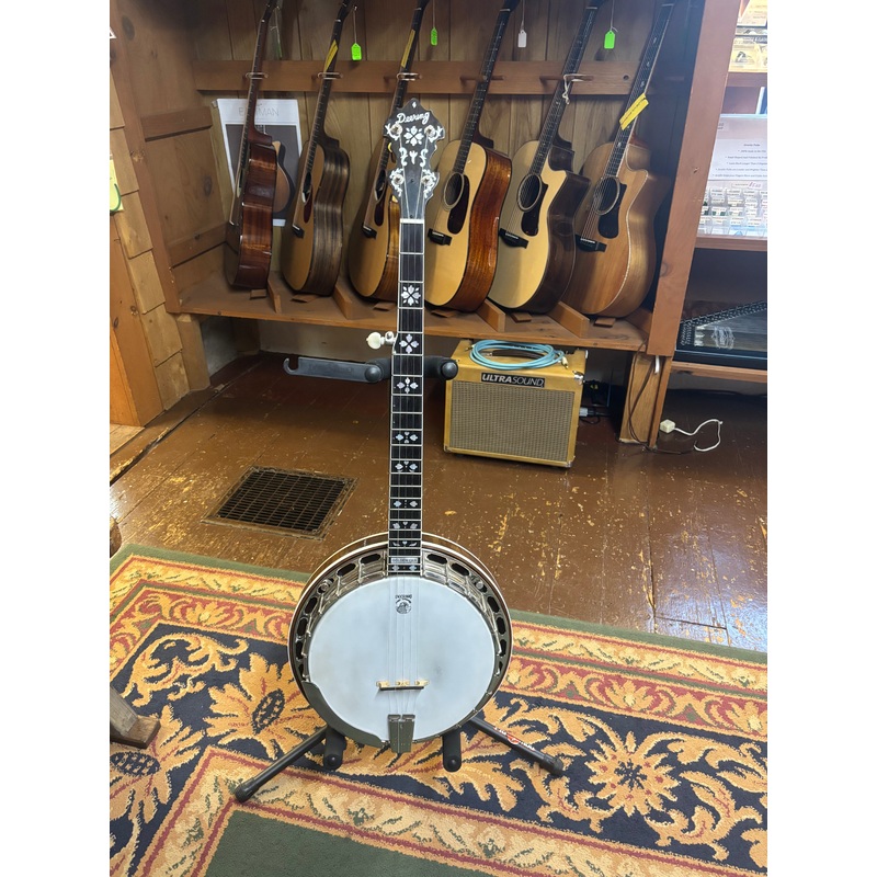 Deering Golden Era 5-String Resonator Banjo with Hardshell Case - USED