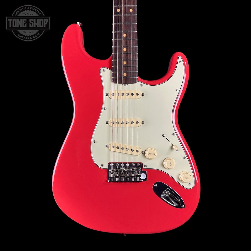 Fender Limited Edition American Vintage II 1961 Stratocaster RW Fiesta Red w/case