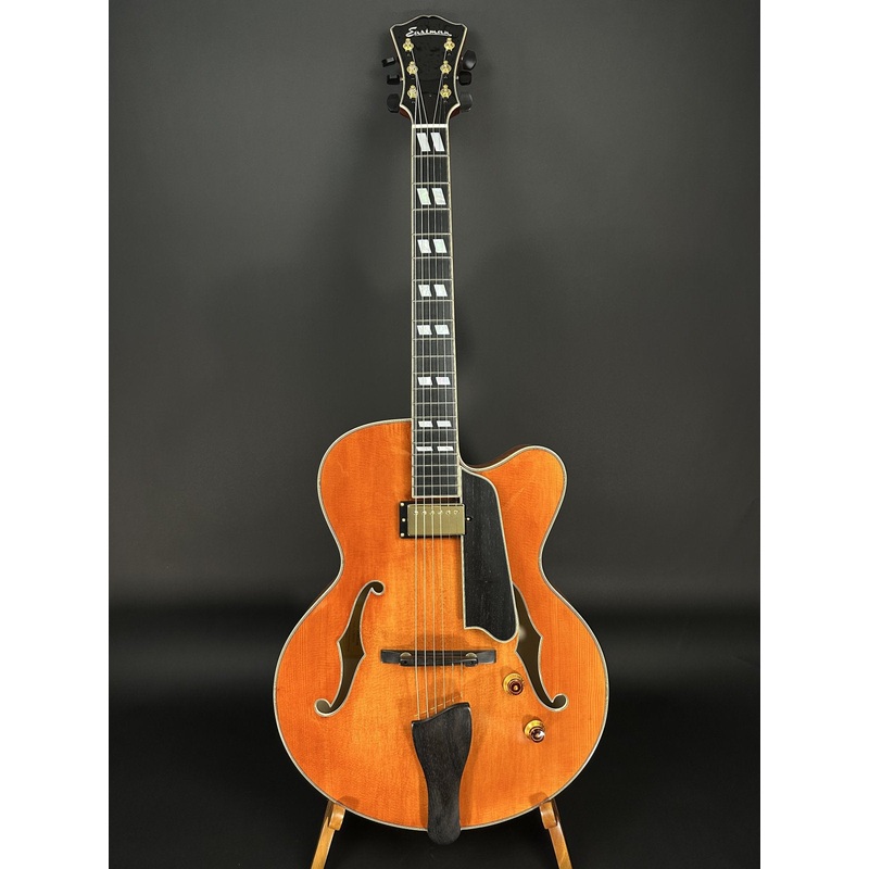 Eastman AR580CE-HB Archtop Guitar