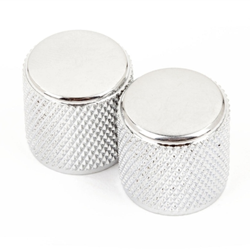 Fender - 0991366000 - Knurled Chrome Knobs for Telecaster and Precision Bass - Chrome