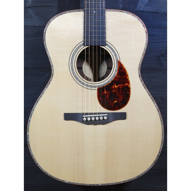 Bianchin Guitars OM Brazilian / Adirondack Local Luthiery Series Acoustic Guitar