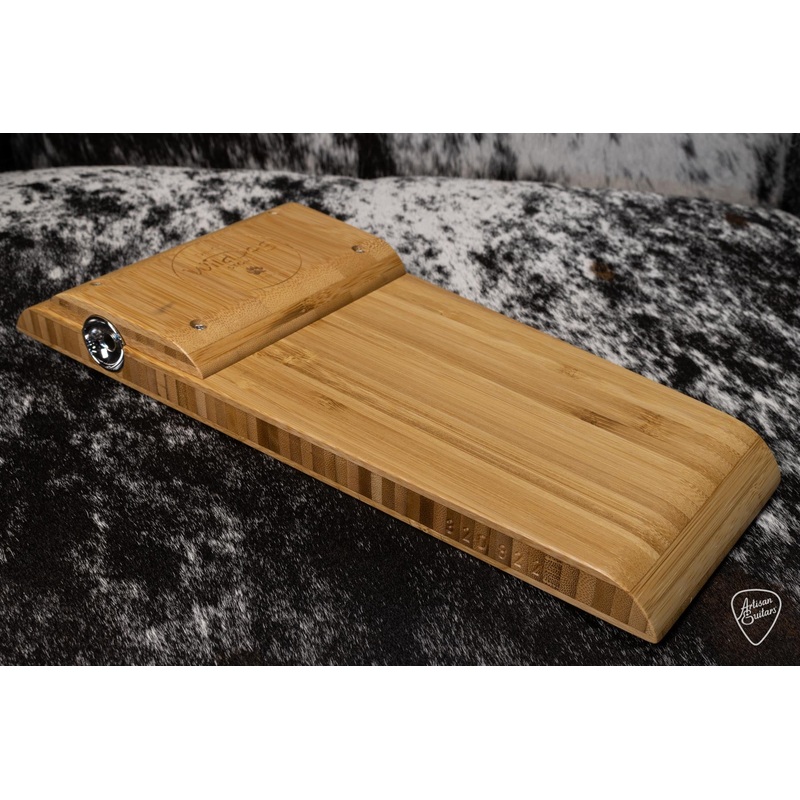 Wild Dog Dingo Stomp Box - 16431