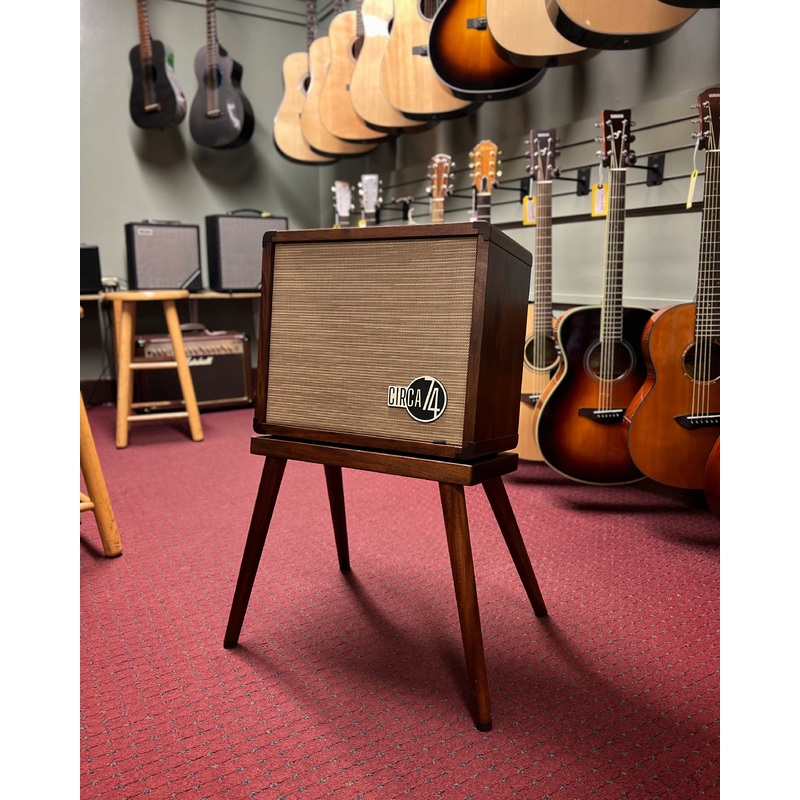 Taylor Circa 74 Acoustic Guitar/Vocal Amplifier & Stand