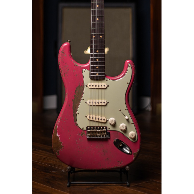 Fender Masterbuilt Custom '63 Relic Stratocaster Electric Guitar - Greg Fessler Faded Dakota