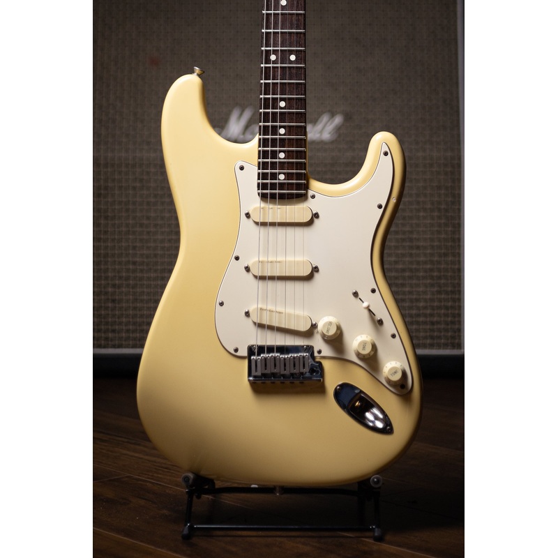 1984 Fender Stratocaster Plus Electric Guitar - Vintage White