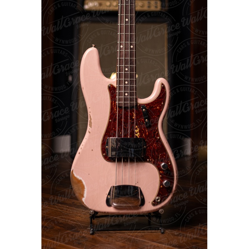 Used Fender Custom Shop '63 P-Bass Heavy Relic - Shell Pink