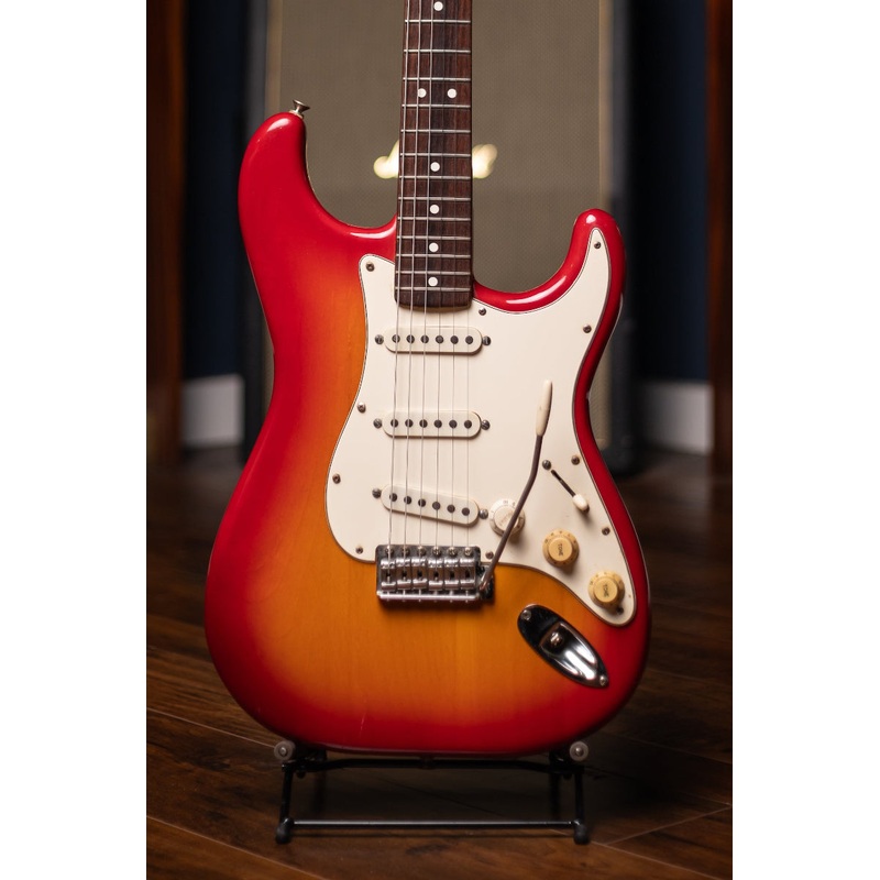 1982 Fender Stratocaster Electric Guitar - Sienna Burst