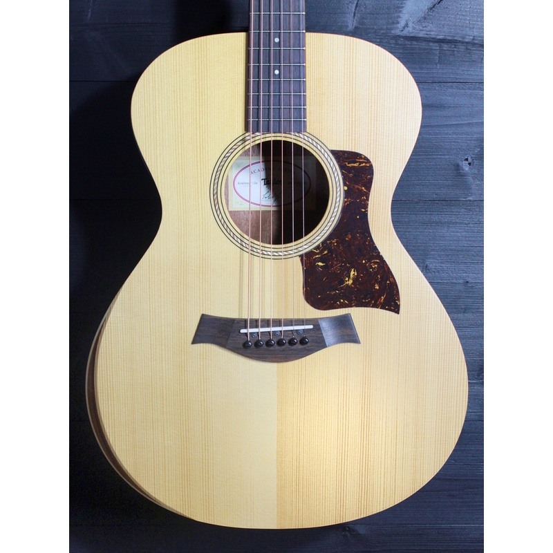 Taylor Academy 12e - Walnut/Spruce Grand Concert Acoustic-Electric Guitar