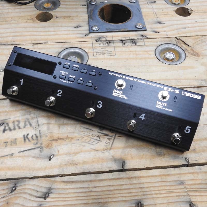 Boss ES-5 Effects Switching System