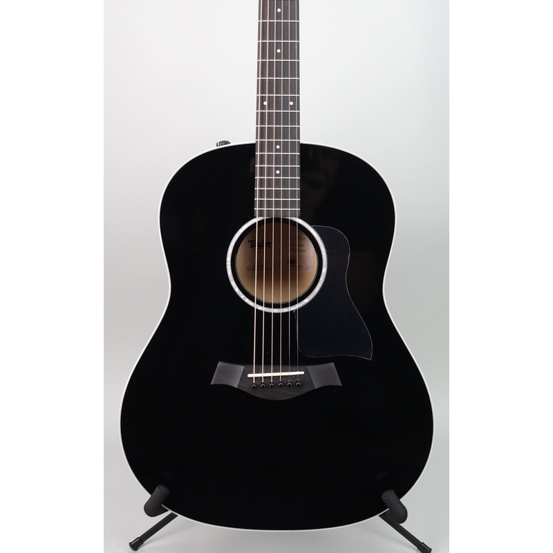 Taylor 217e Plus Black
