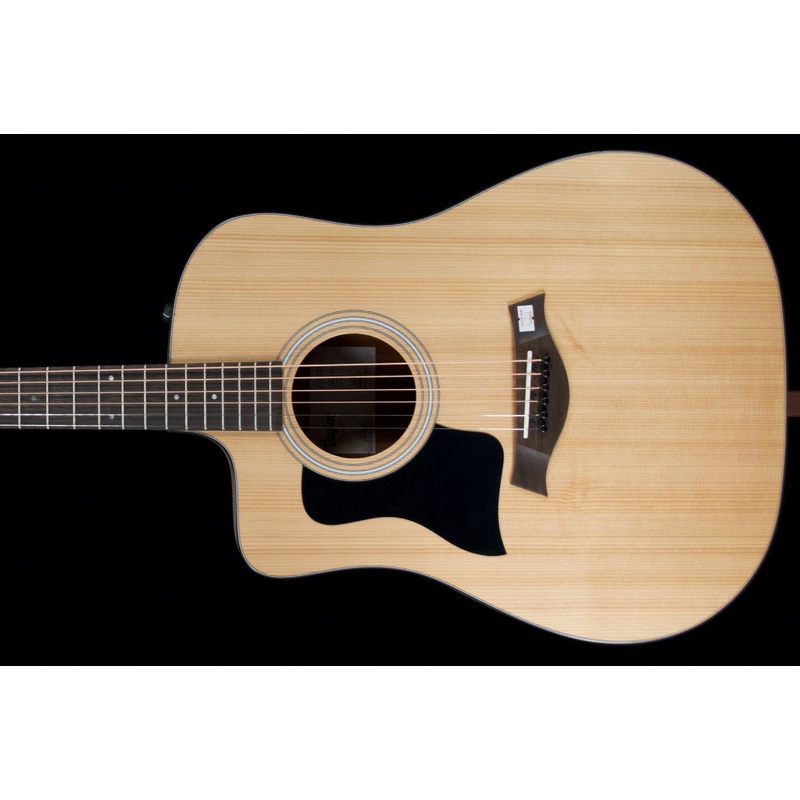 Taylor 110ce Dreadnought Left Handed
