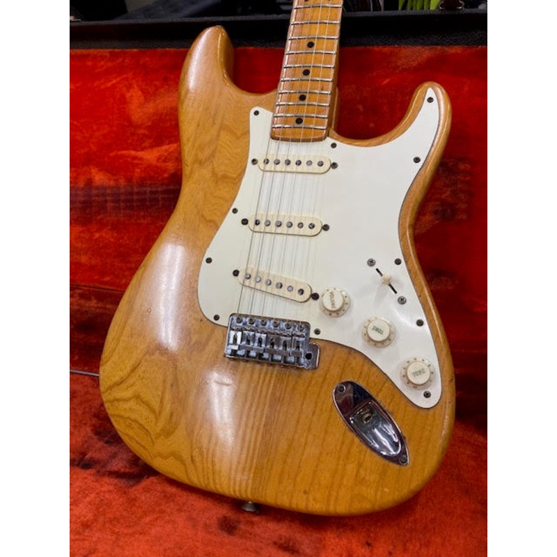 Vintage Stratocaster 1973 original w/ original case