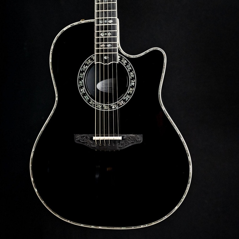 Preowned Ovation 1769-ADII-Al Dimeola Composite/Spruce Guitar