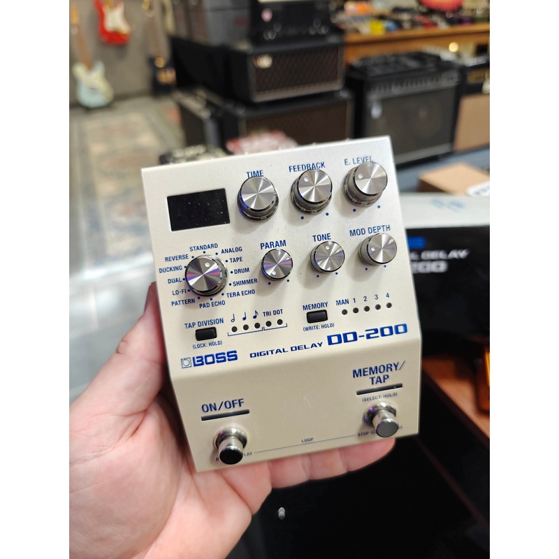 Boss DD-200