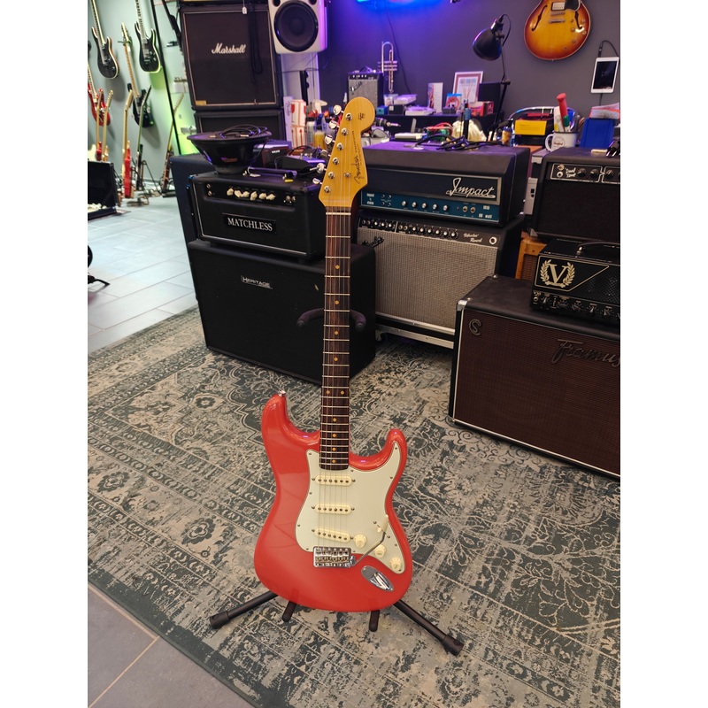 Fender American Vintage II Stratocaster Fiesta Red 2024