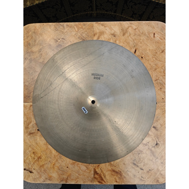 Zildijian 18" Medium Ride 1650g