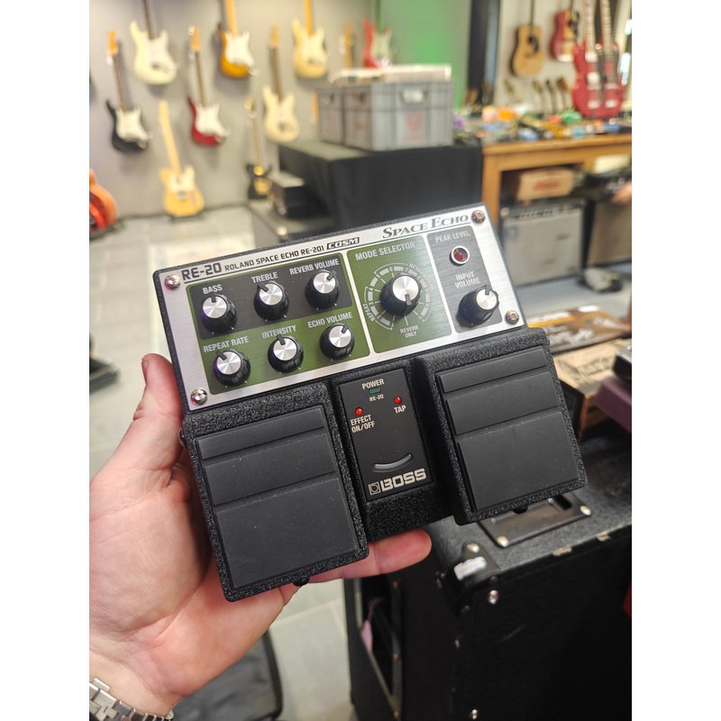 Boss RE-20