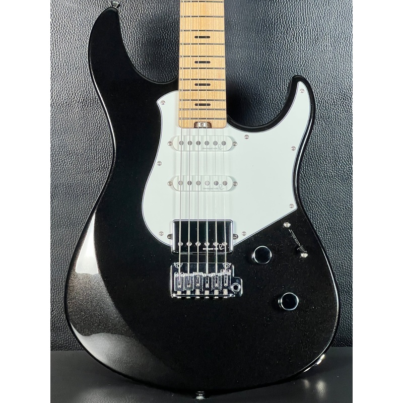 Yamaha Pacifica Professional PACP12 Black Metallic