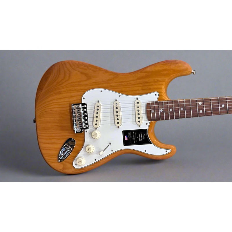 American Vintage II 1973 Stratocaster - Aged Natural w/Rosewood