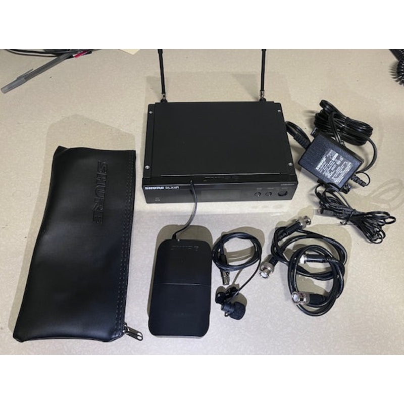 Used Shure BLX14R/W93 Wireless Microphone System