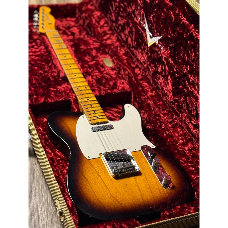Fender Custom Shop 1957 Tele Journeyman Relic with Quartersawn Maple in Wide Fade 2-Color Sunburst