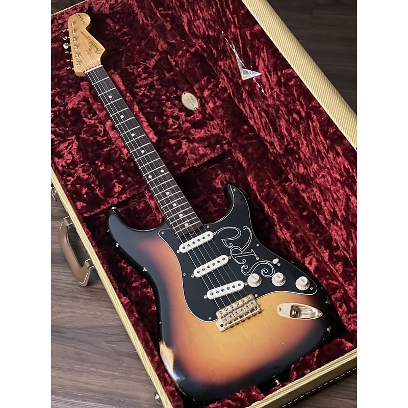 Fender Custom Shop Stevie Ray Vaughan Signature Stratocaster Relic Faded 3-Tone Sunburst CZ544063