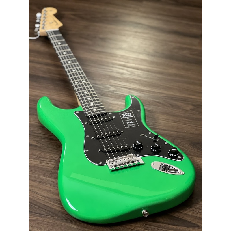 Fender Limited Edition Player Stratocaster with Ebony FB in Neon Green