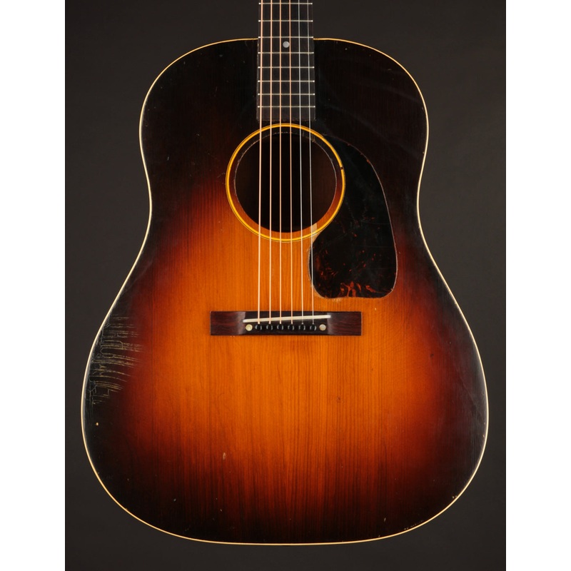 Gibson J-45 (1946)