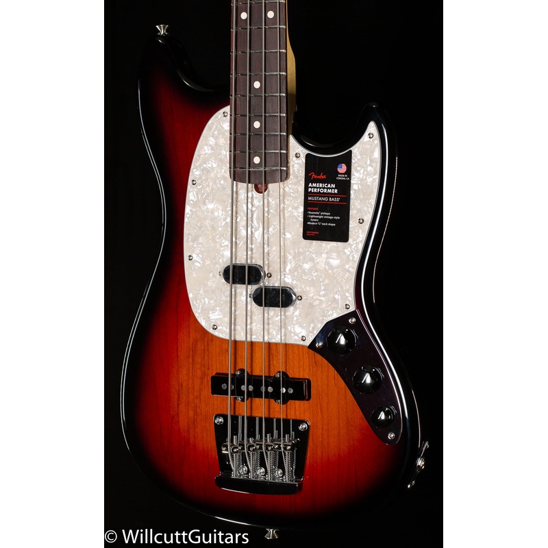 Fender American Performer Mustang Bass Rosewood Fingerboard 3-Color Sunburst (534)