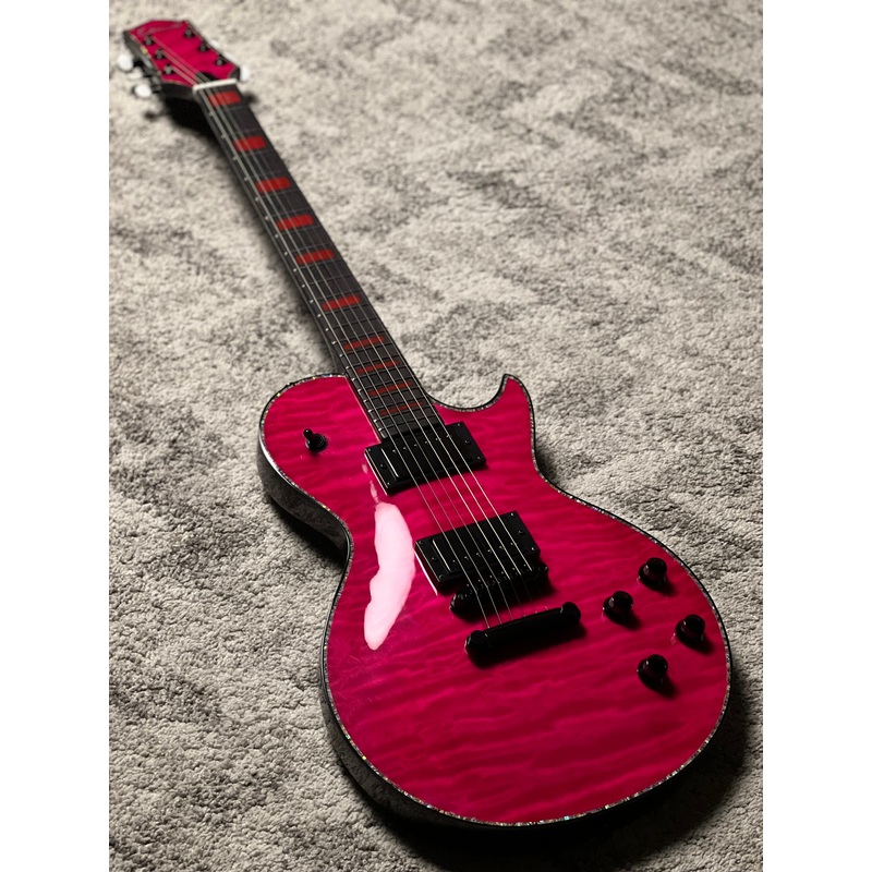 Dhatarattha Custom DLP in Trans Magenta with 5A Quilt Top