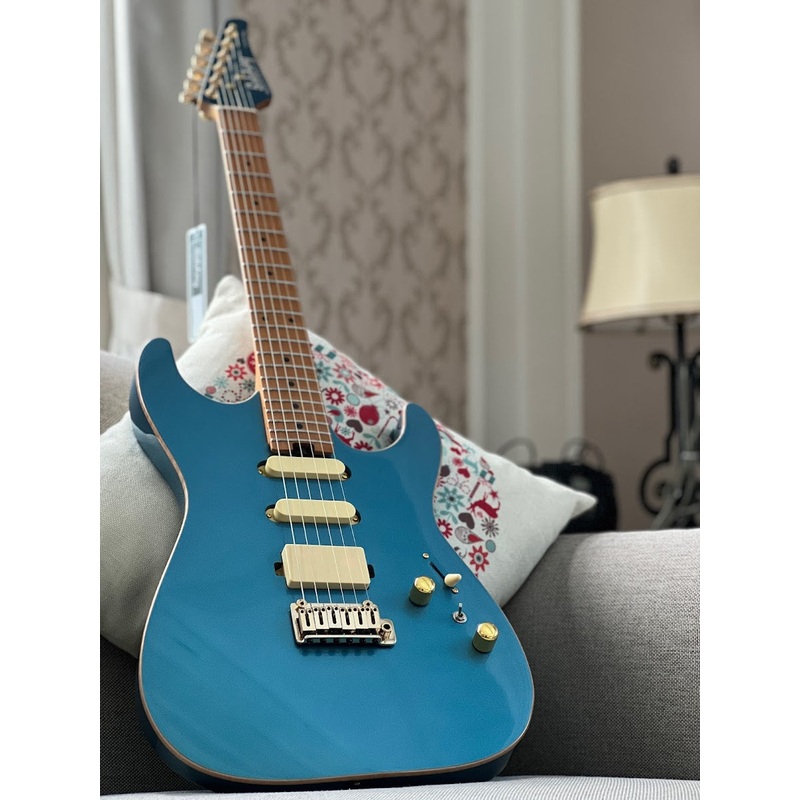 Soloking MS-1 Custom 22 HSS Flat Top Roasted Maple FB in Pelham Blue Nafiri Special Run