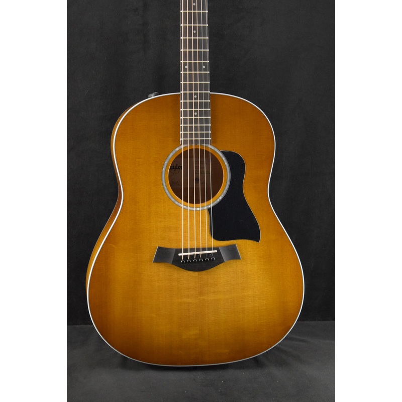 Taylor 217e Plus Special Edition Honeyburst