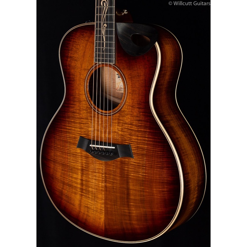 Taylor K26ce V-Class