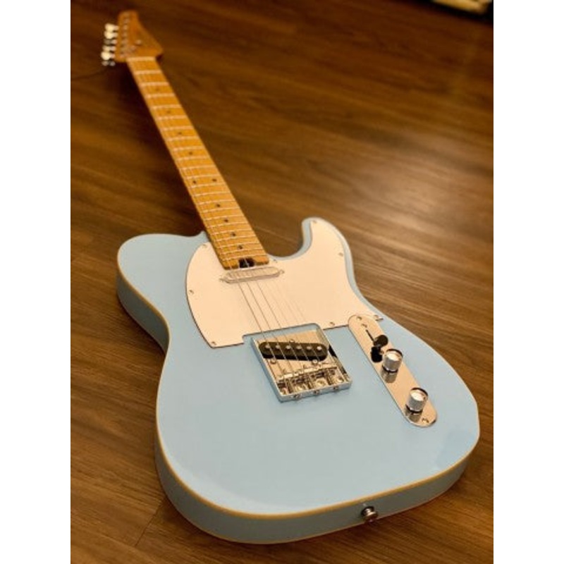 Soloking T-1B Vintage MKII with Roasted Maple Neck and FB in Sonic Blue