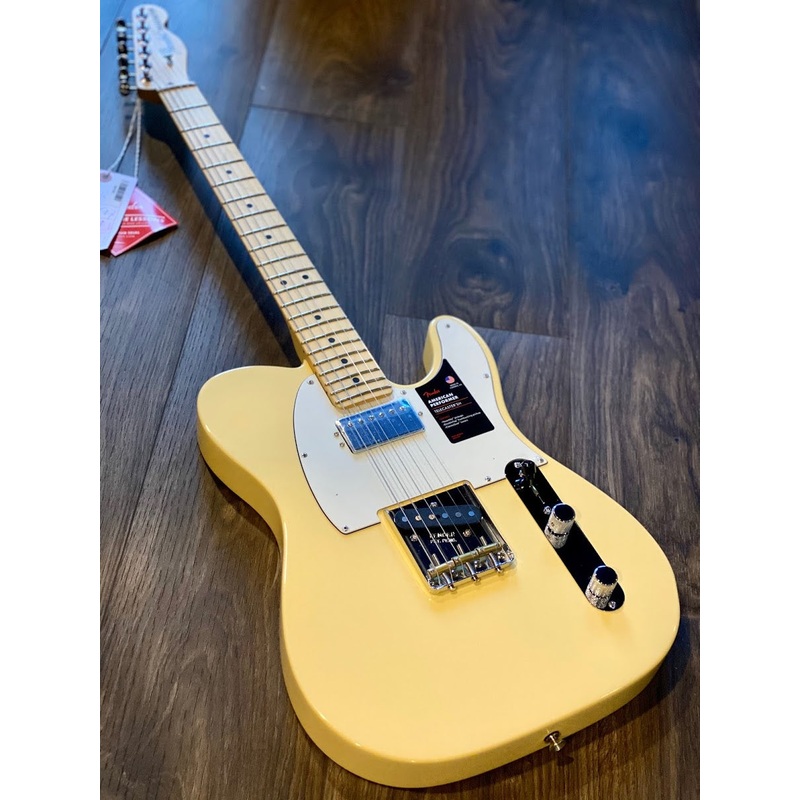 Fender American Performer Telecaster HS Maple FB in Vintage White