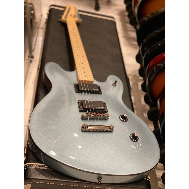 Squier Contemporary Active Starcaster - Ice Blue Metallic