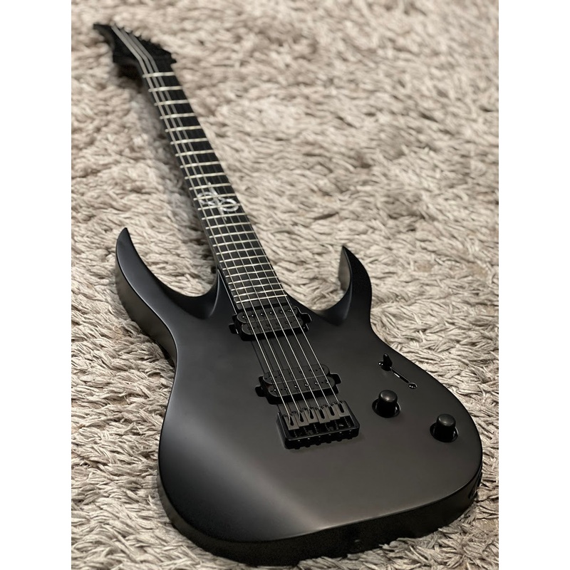 Solar A2.6 in Carbon Black Matte