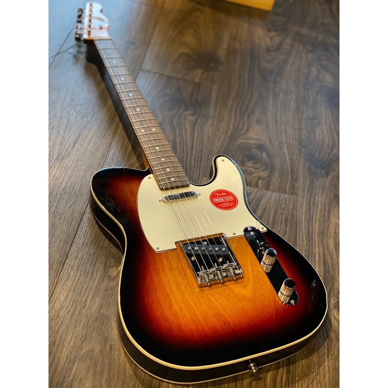 Squier Classic Vibe 60s Custom Telecaster with Laurel FB in 3-Tone Sunburst
