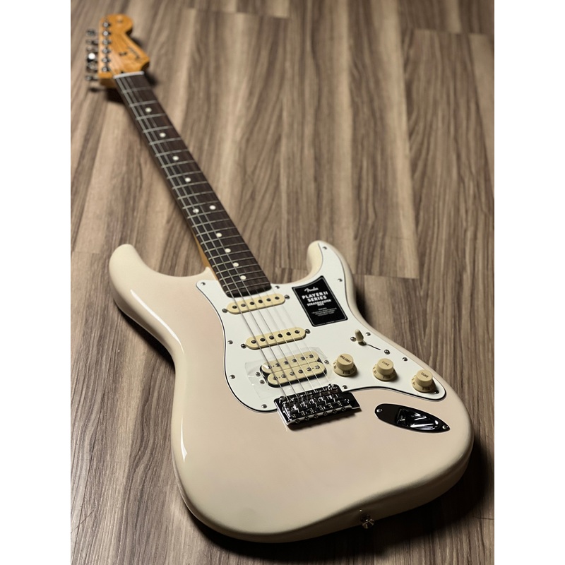 Fender Player II Stratocaster HSS with RW FB in White Blonde