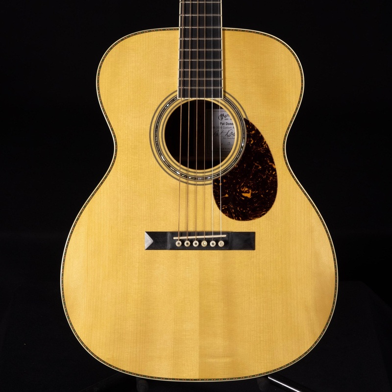 Pre-owned Martin Limited Edition Pat Donahue OM-30 Deep Body Acoustic Guitar